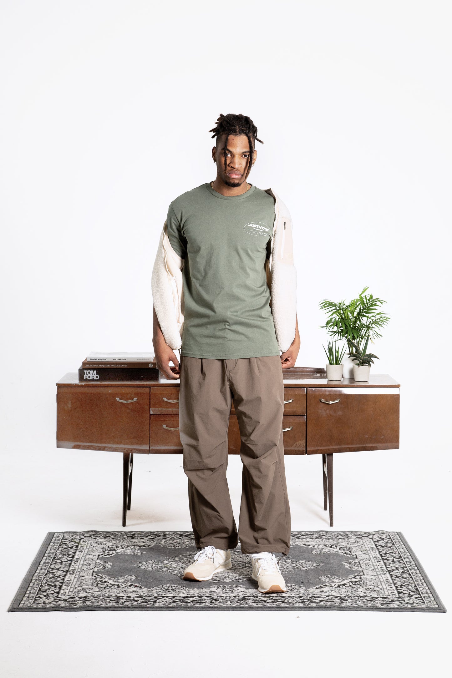 Hype Adults Khaki Oval T-Shirt