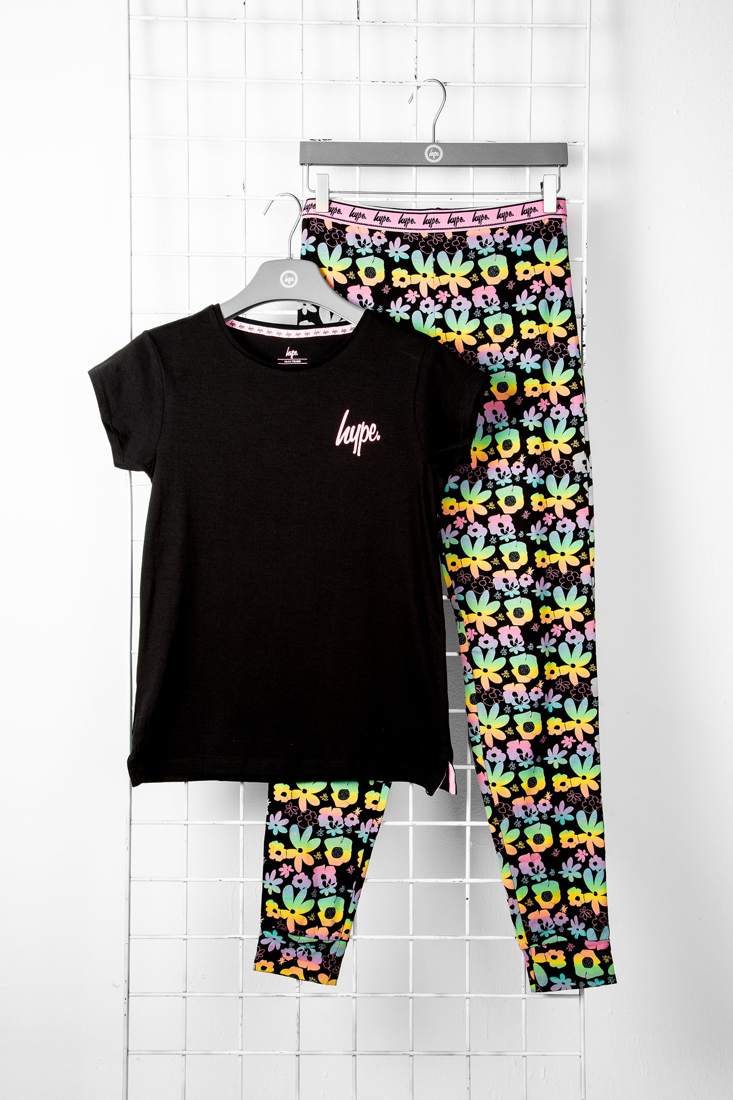 1Pack Girls Hype Cap Sleeve Slouchy Tee & Cuff Leg Floral Pj Set Black