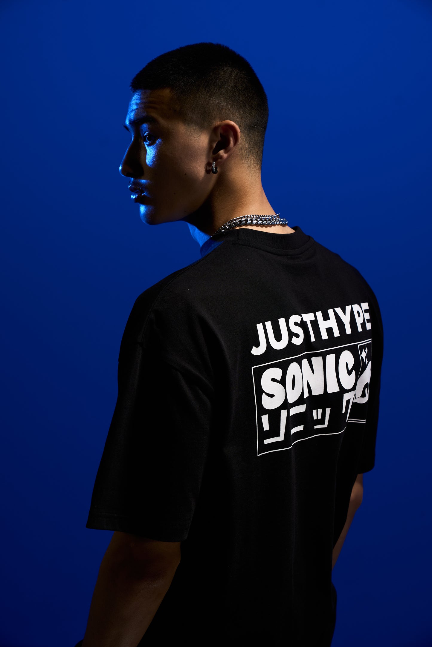 Hype x Sonic The Hedgehog™ Mens Black Retro Sonic T-Shirt