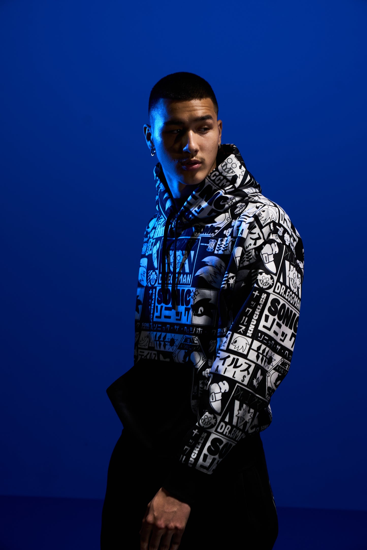 Hype x Sonic The Hedgehog™ Mens Multi Retro Sonic Hoodie
