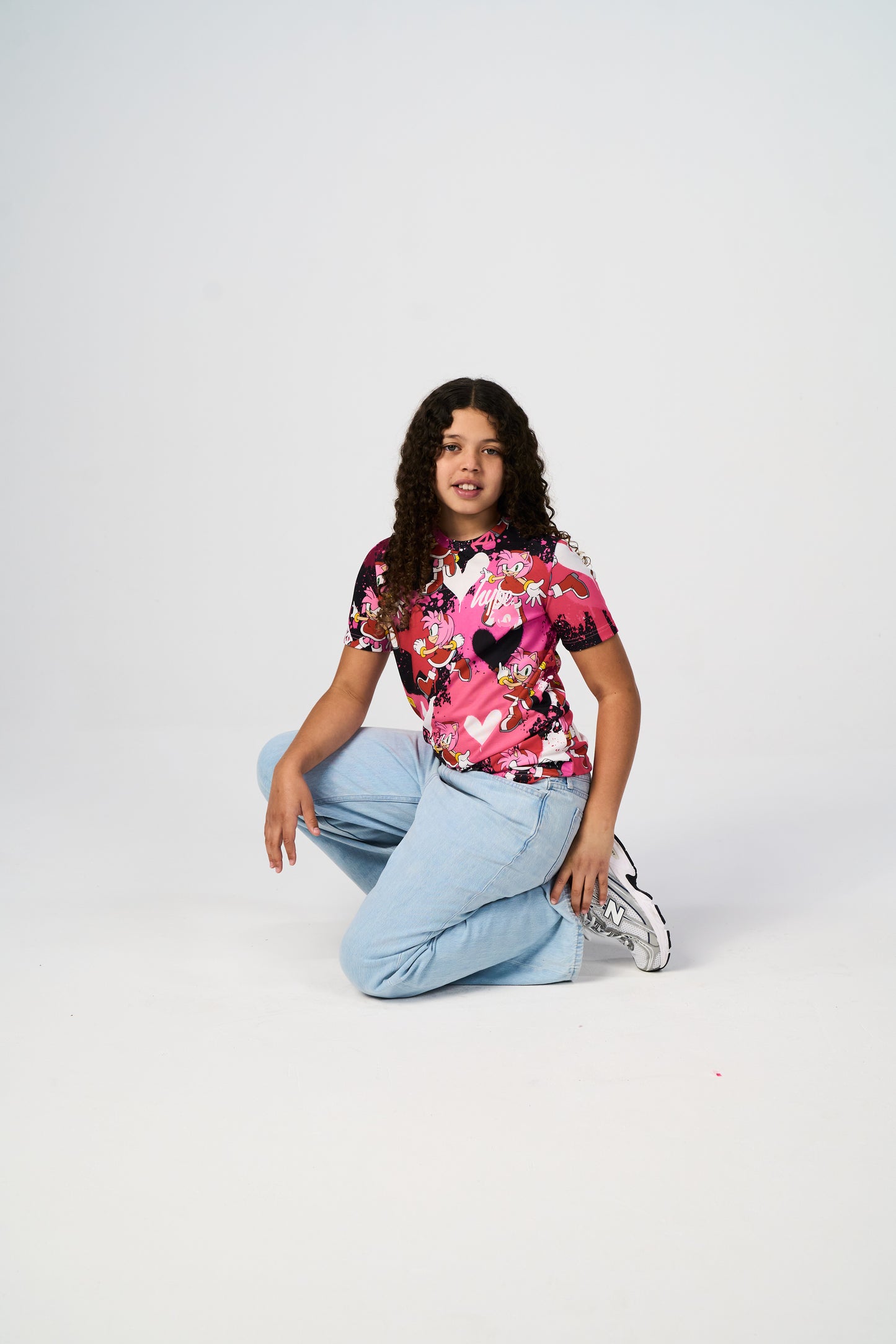 Hype x Sonic The Hedgehog™ Girls Multi Amy Rose T-Shirt