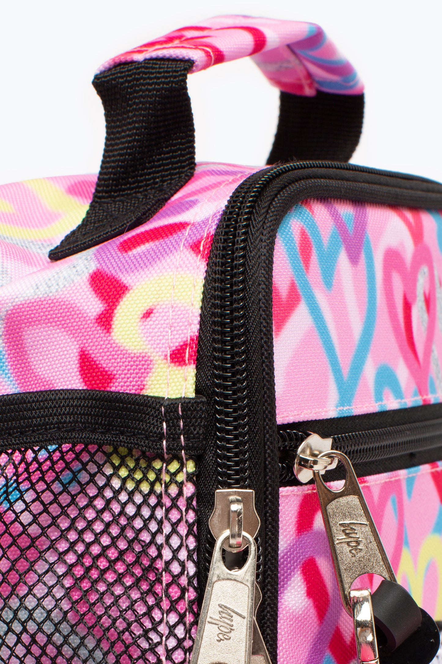 Hype Graffiti Hearts Pink Lunch Box Grab Handle