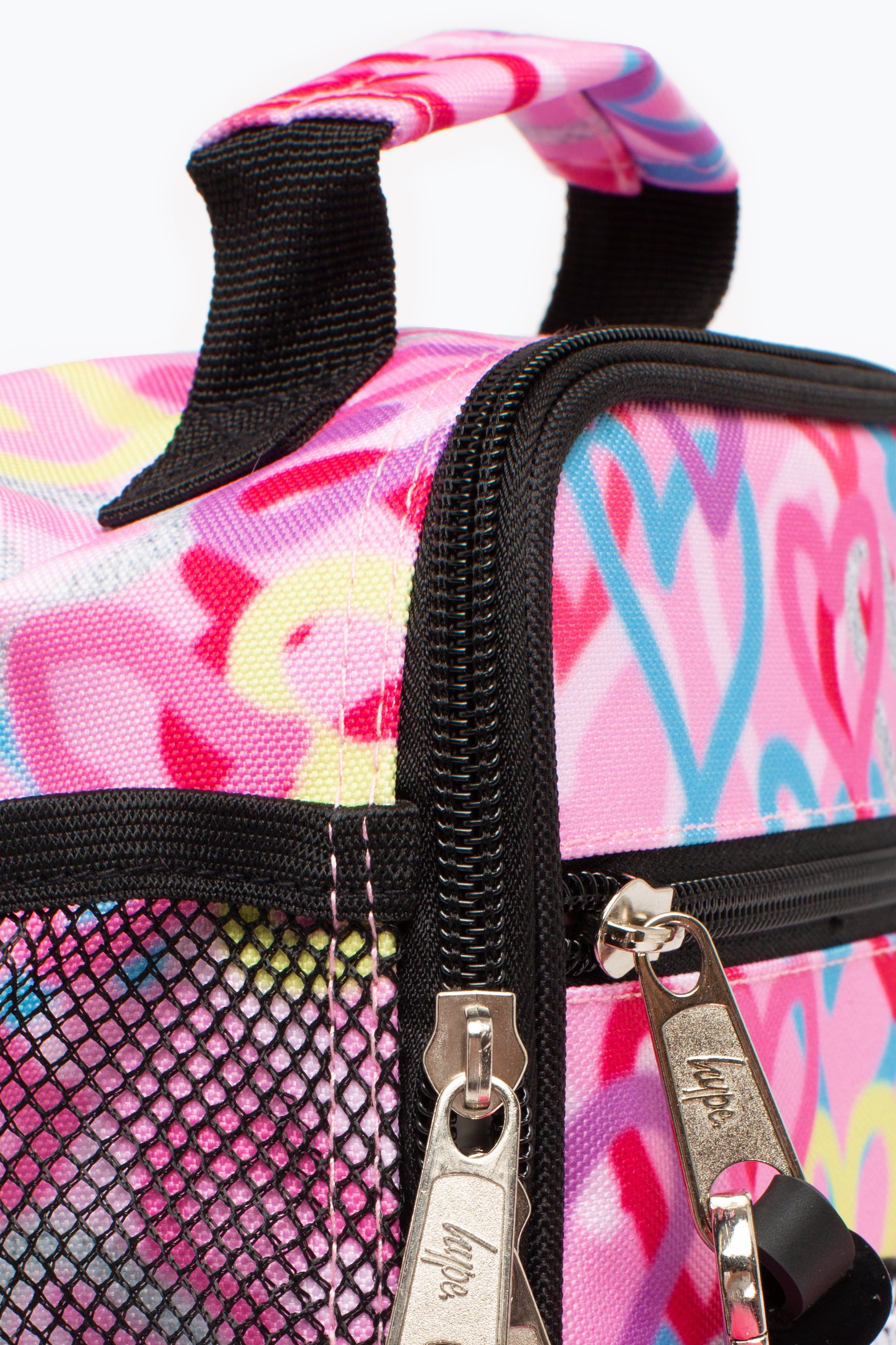 Hype Graffiti Hearts Pink Lunch Box Grab Handle