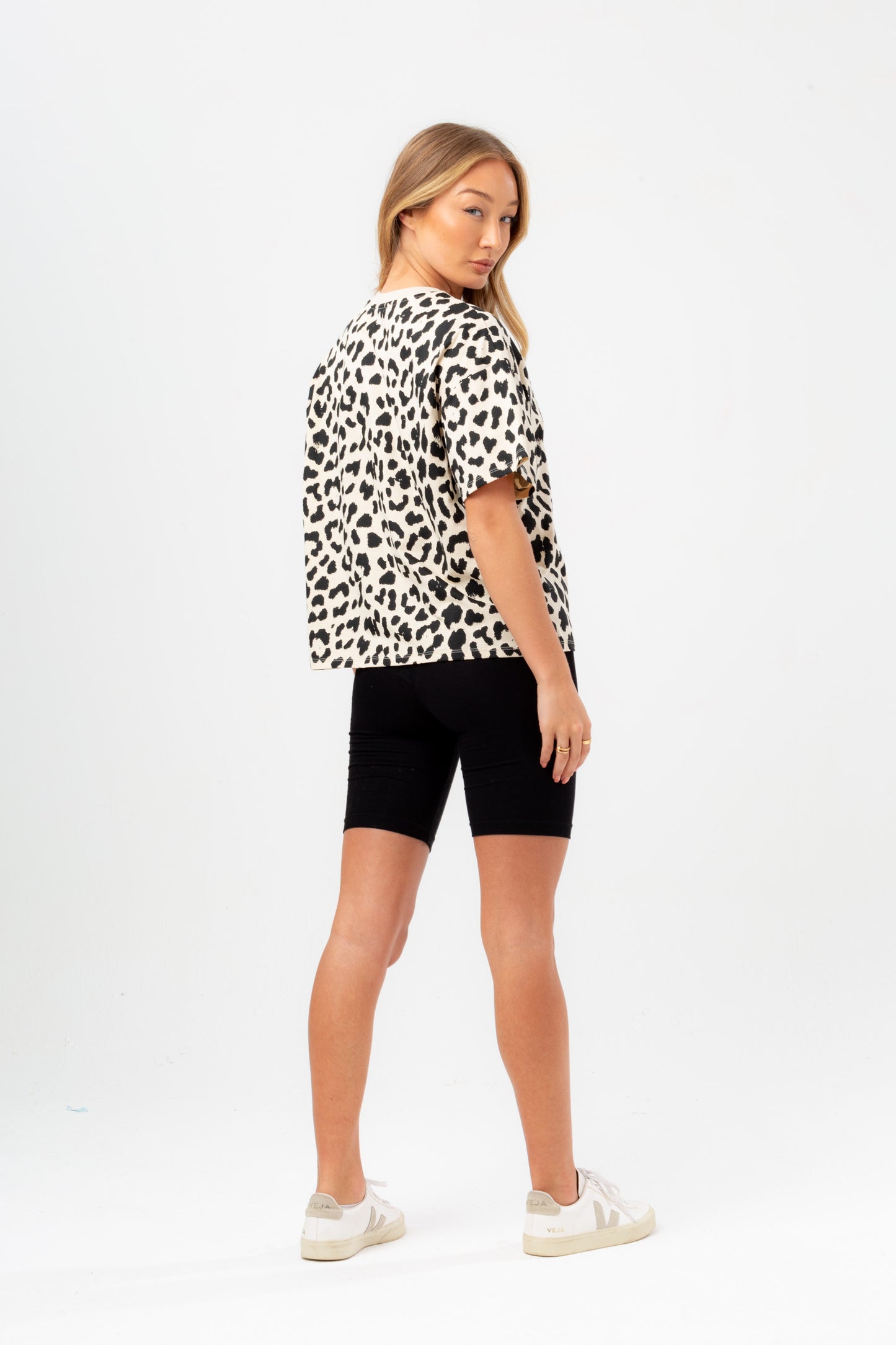 Hype Womens Cream Leopard Woven Tab Scribble Boxy T-Shirt