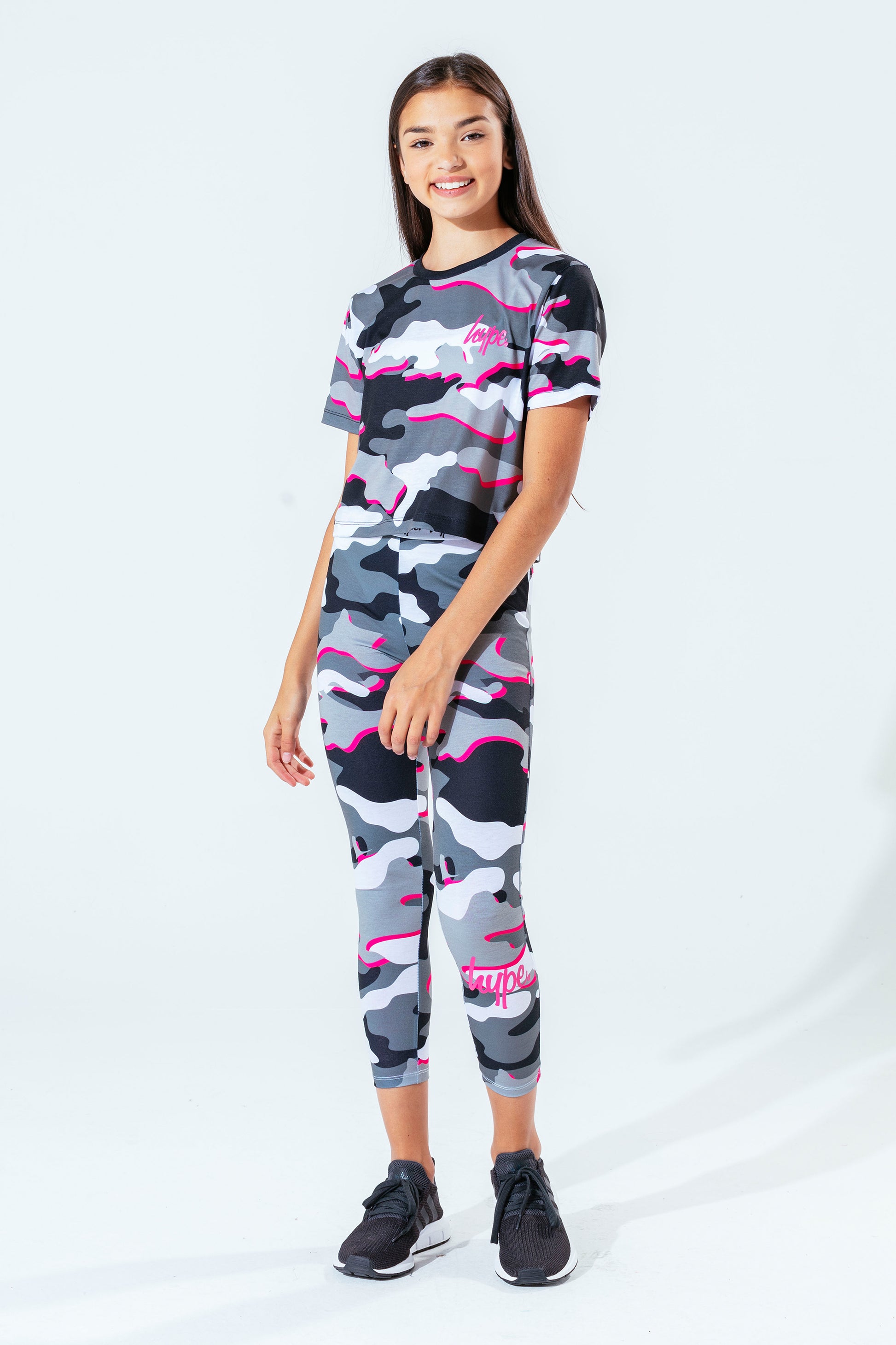 Hype Pink Line Camo Kids Crop T-Shirt